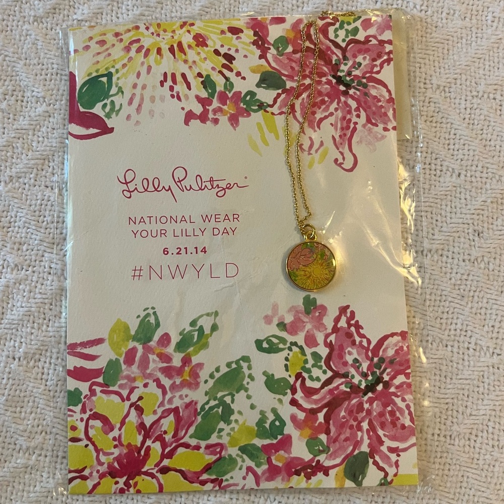 Lilly Pulitzer Wear Your Lilly Day necklace